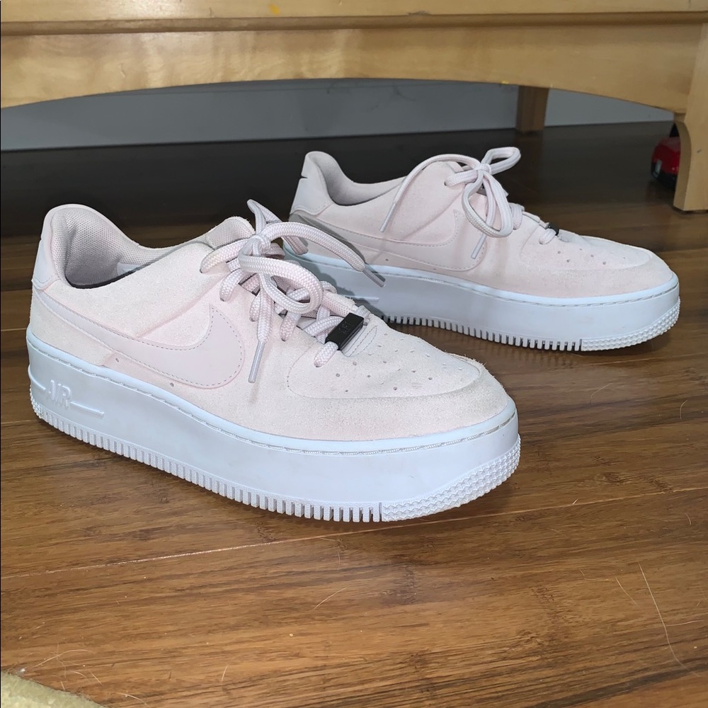 Nike sage low air